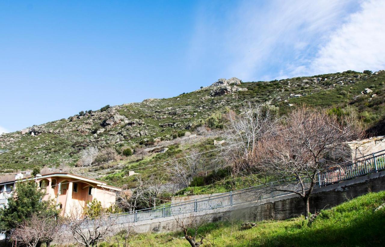 Pagu Pagu De Paradisu - A Little Bit Of Paradise Gairo Sant'Elena ภายนอก รูปภาพ